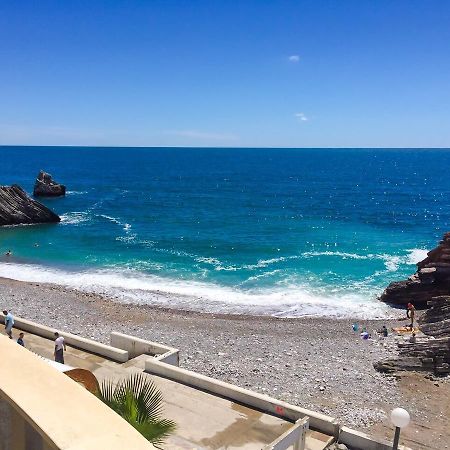Beach Apartment Rafailovići Eksteriør billede