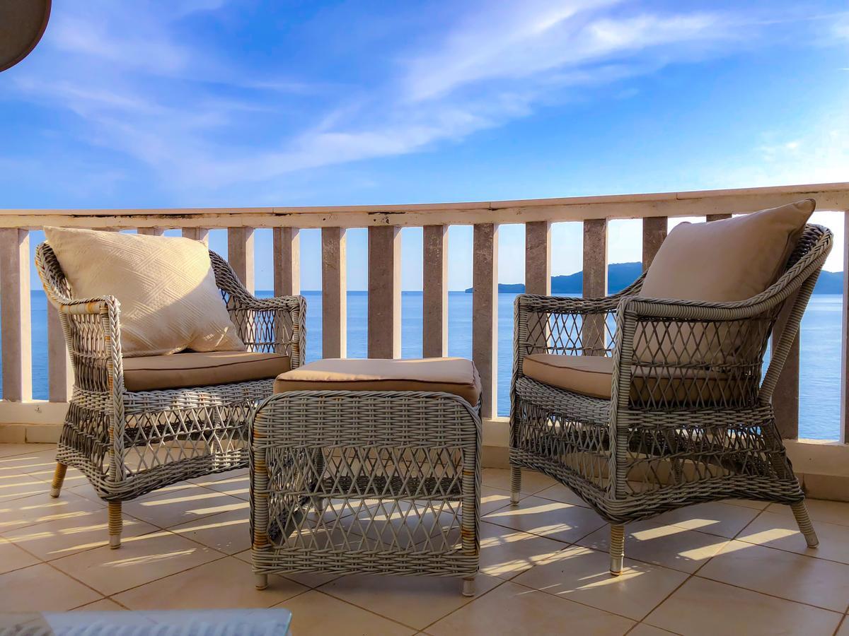 Beach Apartment Rafailovići Eksteriør billede