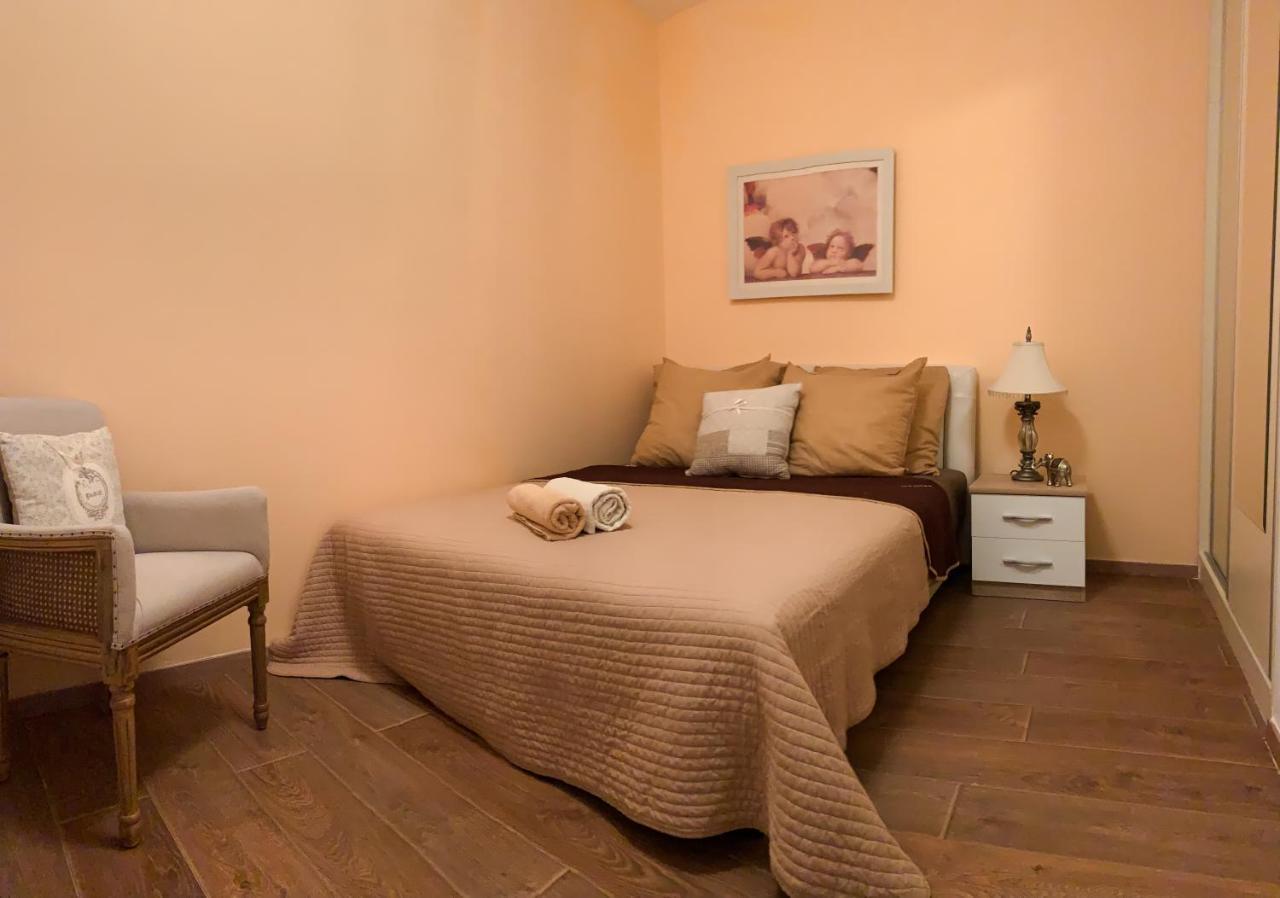 Beach Apartment Rafailovići Eksteriør billede